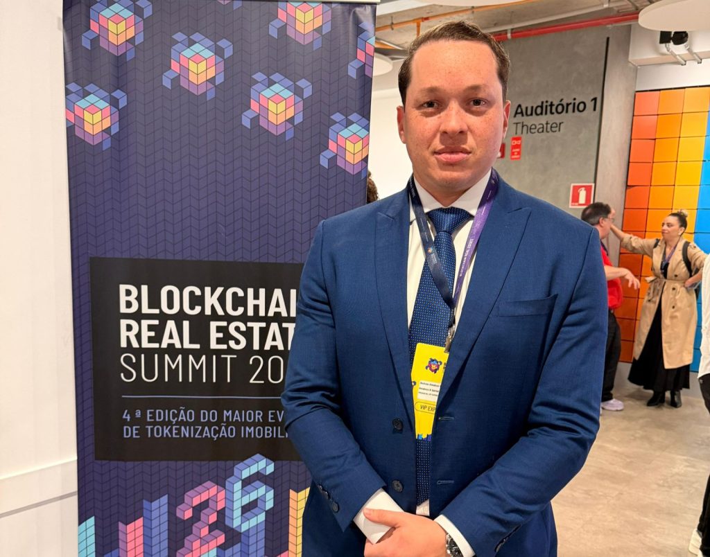 Advogado sergipano acompanha debate sobre blockchain e futuro do mercado imobiliário em evento nacional