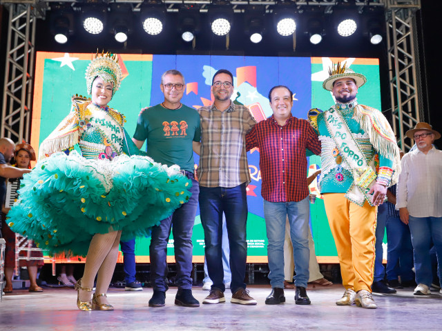 Salva Junina inicia festividades em Sergipe com tradição no Gonzagão reformado