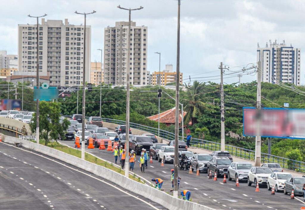 Trânsito no Viaduto do Complexo Viário Maria do Carmo é Liberado em Aracaju