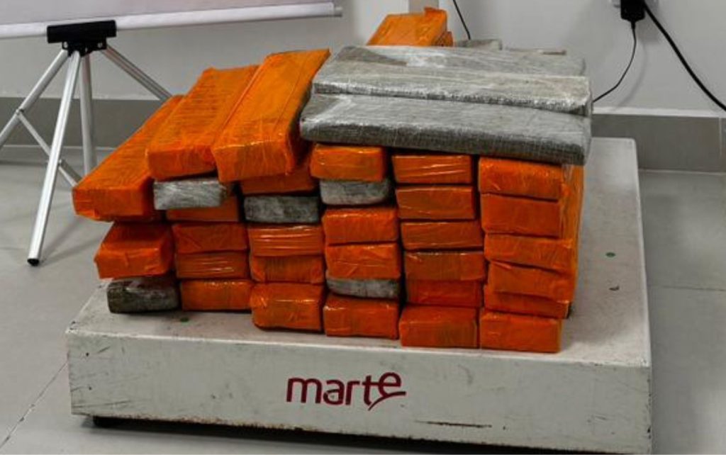 52 kg de maconha são apreendidos em operação na região central de Aracaju