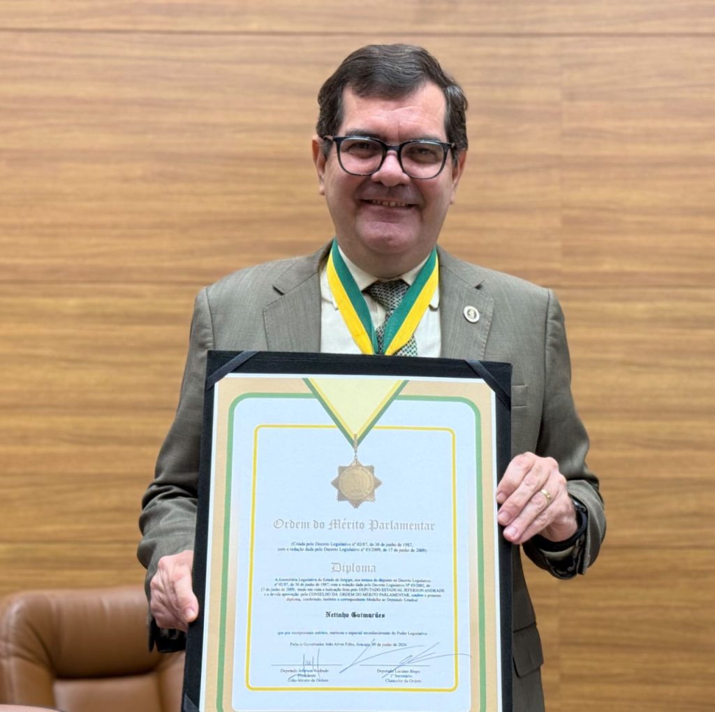 Netinho Guimarães (União) homenageado com Medalha da Ordem do Mérito Parlamentar