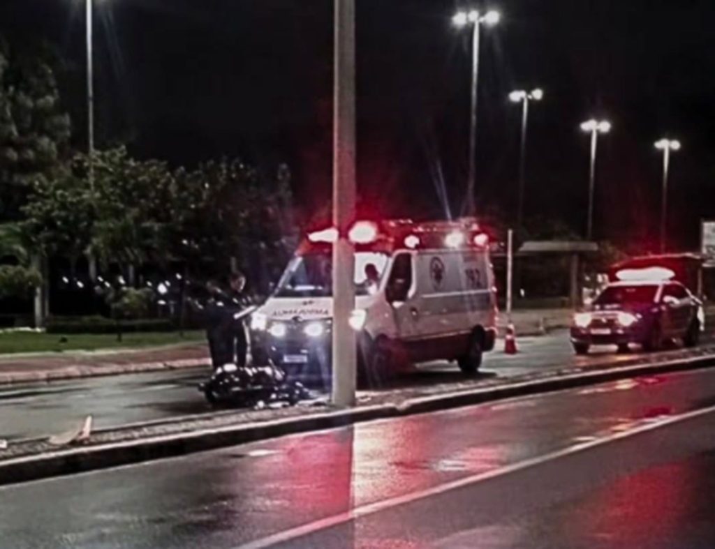 Acidente entre carro e moto resulta em morte na Zona Sul de Aracaju