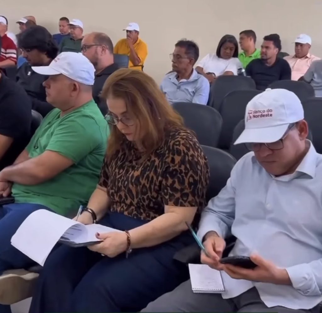 Arauá reúne pequenos produtores para debater renda e produção no campo