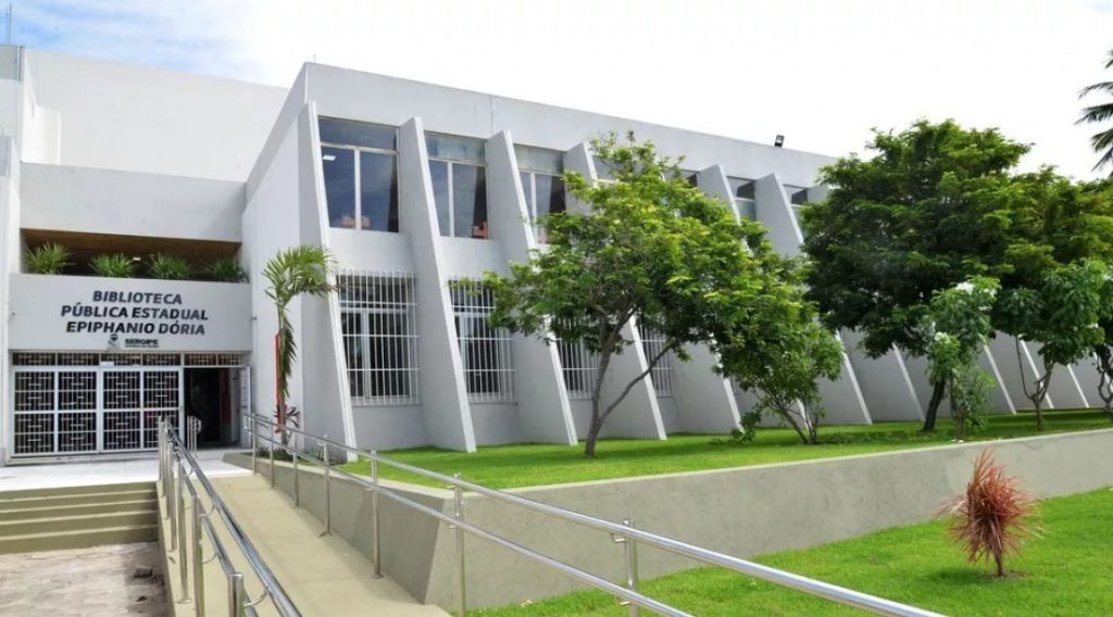 Biblioteca Epiphanio Dória celebra 178 anos com evento cultural em junho