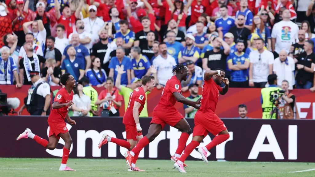 Canadá busca empate no fim e estreia com ponto na Copa do Mundo 2026