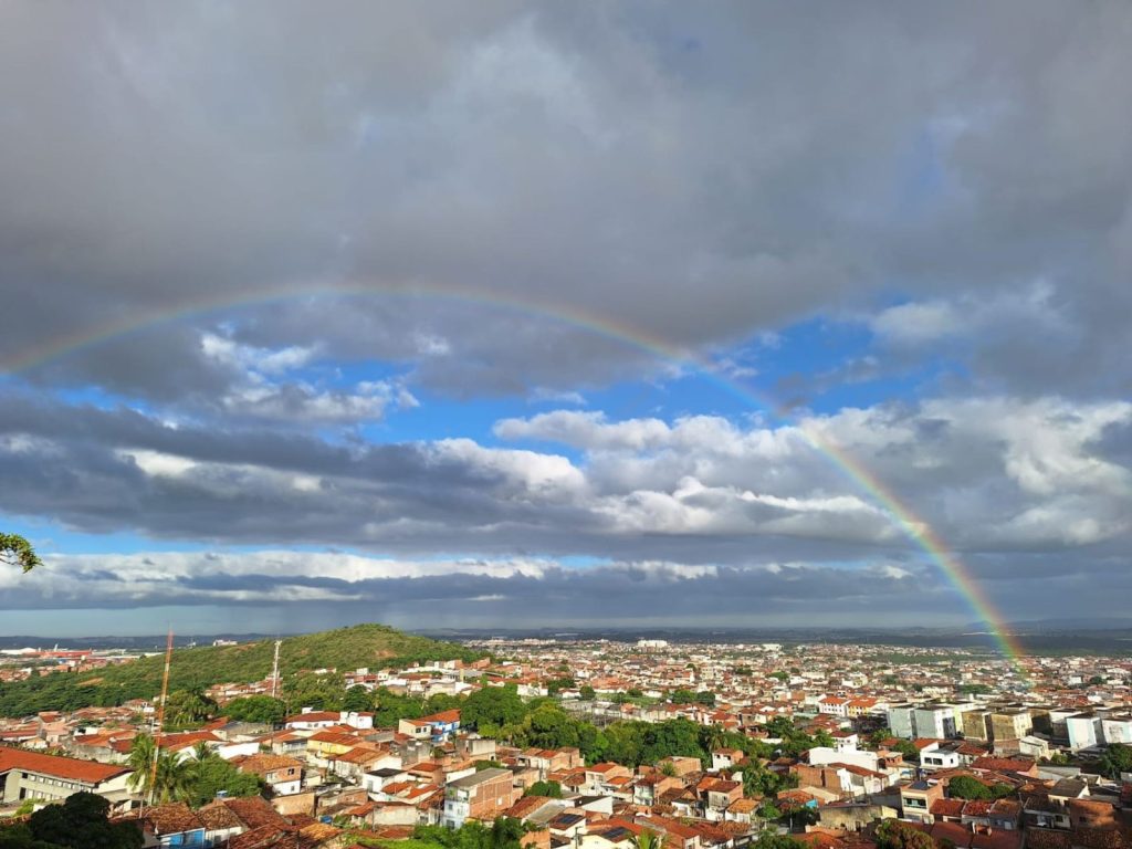 Chuvas fracas e céu nublado marcam a semana em Sergipe