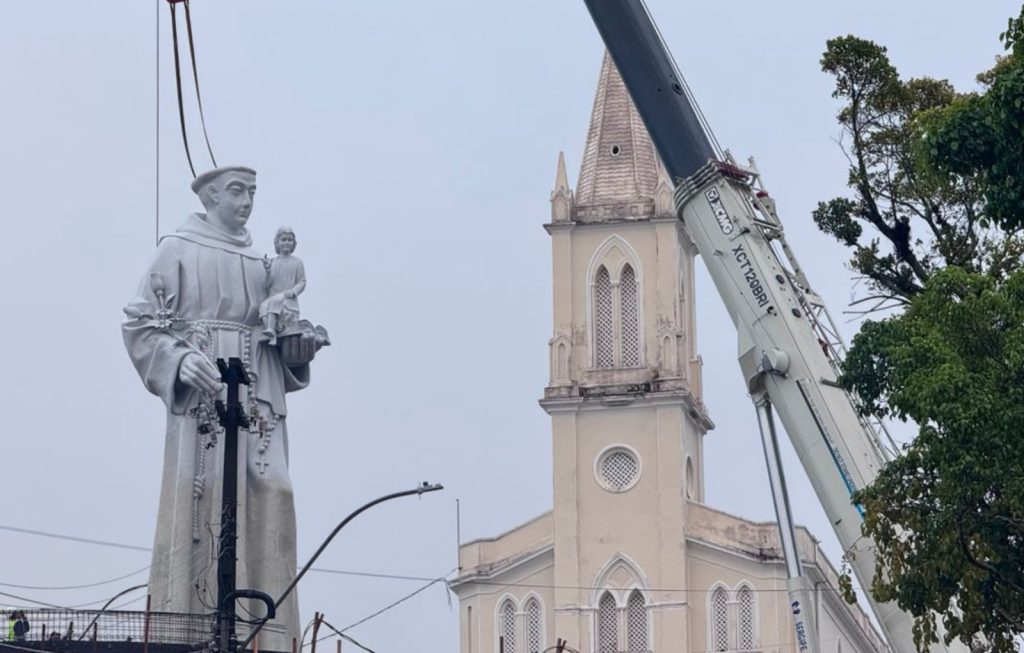 Escultura de 12 metros marca novo mirante na Zona Norte de Aracaju