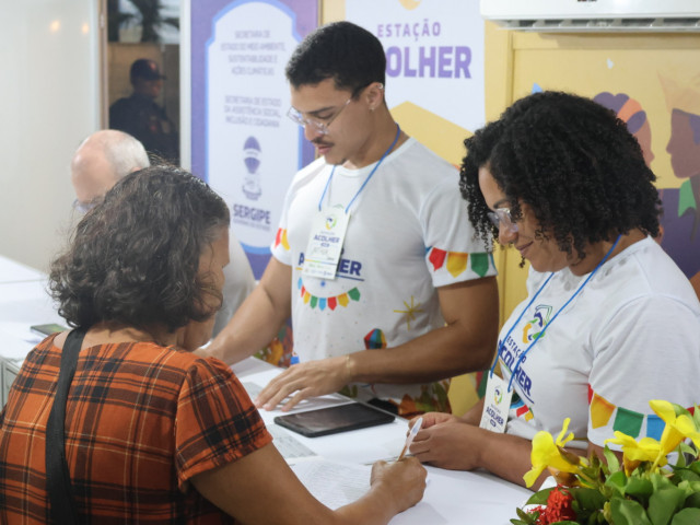 Estação Acolher garante dignidade a catadores no Arraiá do Povo