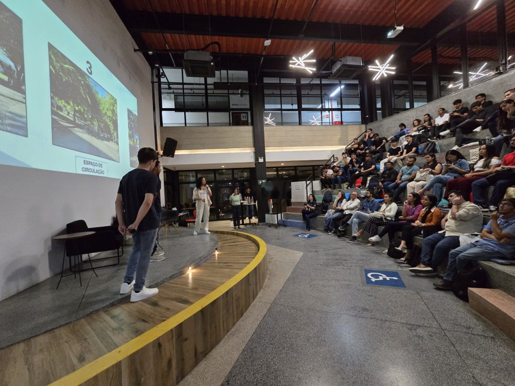 Estudantes da Unit apresentam projetos para praças da Farolândia à Emurb