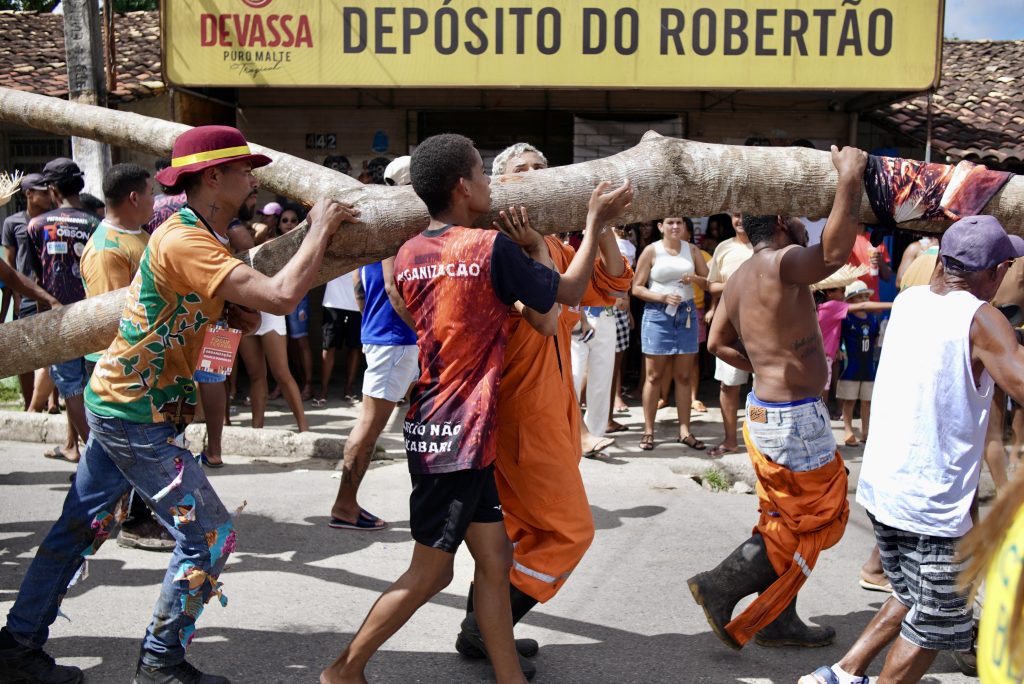 Festa do Mastro em São Cristóvão reúne multidão e celebra tradição cultural