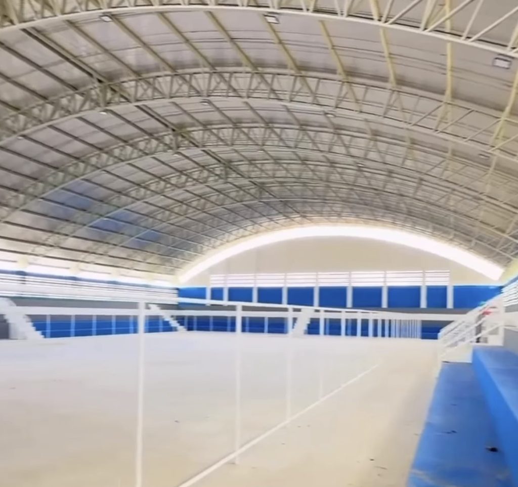 Ginásio de Esportes de Nossa Senhora Aparecida avança para fase final de construção