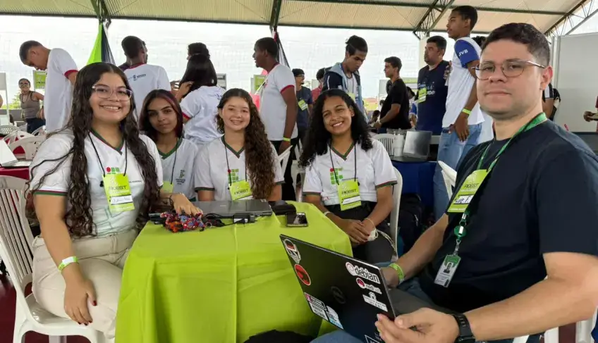 IFS Estância une alunos e empresas em feira de inovação e tecnologia