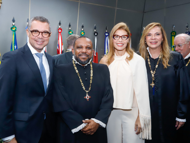 Kleidson Nascimento toma posse como desembargador do TJSE em Sergipe