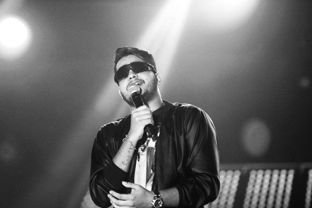 Mikael Santos realiza maratona de mais de 50 shows durante festas juninas no Nordeste