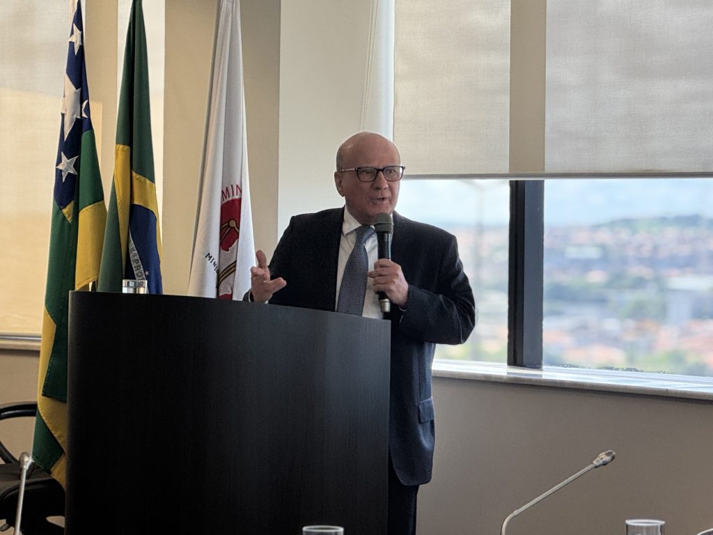 MP de Sergipe debate Tribunal de Nuremberg e direitos humanos em evento cultural