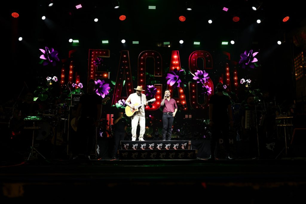 Quarta noite do Forró Caju 2026 encanta público com romantismo e diversidade musical