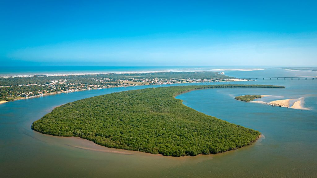 Região de Matapuã, em Aracaju, atrai moradores que buscam viver à beira do rio