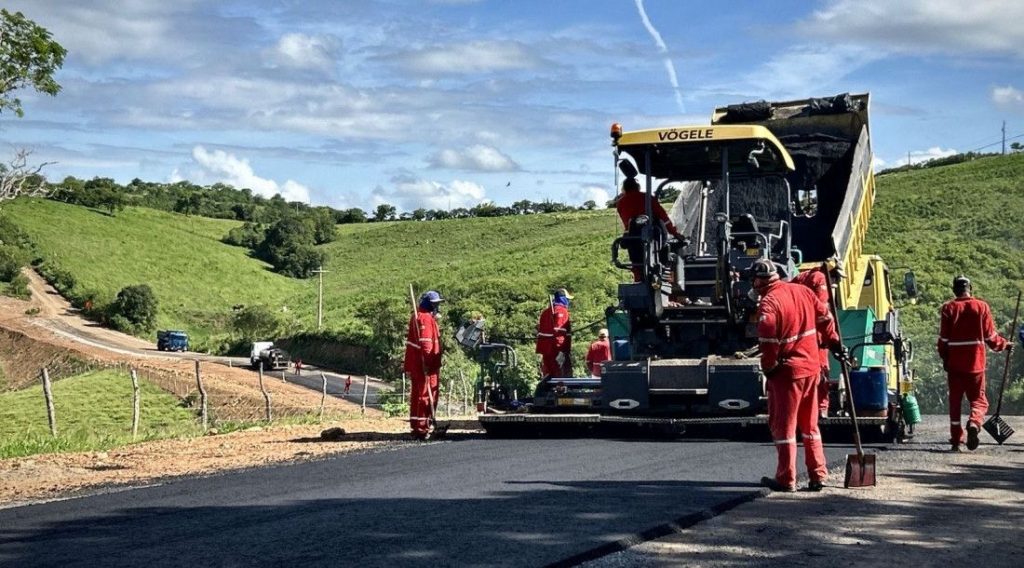 Segunda etapa da Rota do Leite em Gararu atinge 70% de conclusão