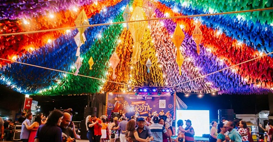 Forró e cultura junina tomam Rua São João nesta segunda em Aracaju