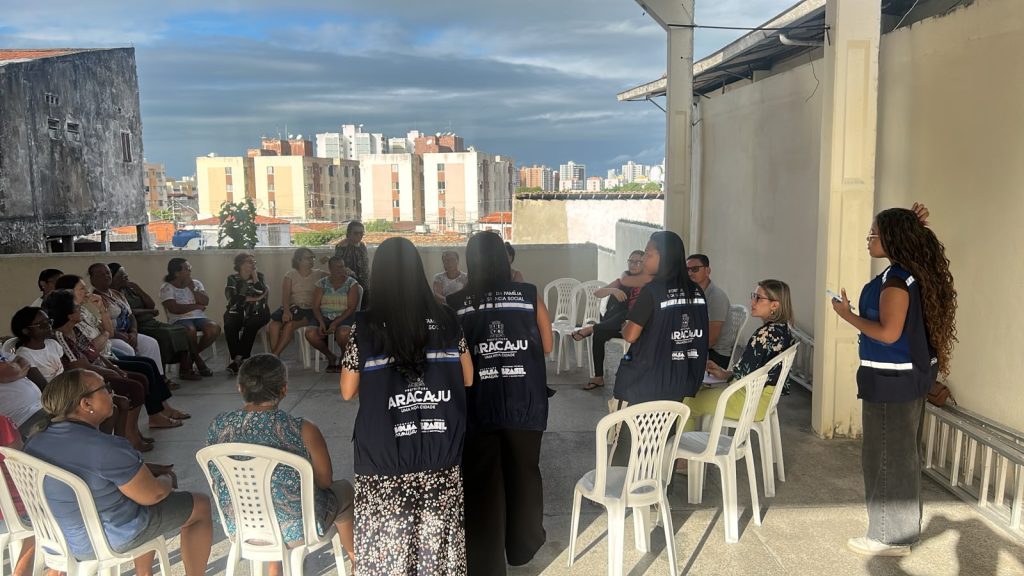 Semfas ouve moradores do Médici para elaborar ações sociais ligadas a obra no canal