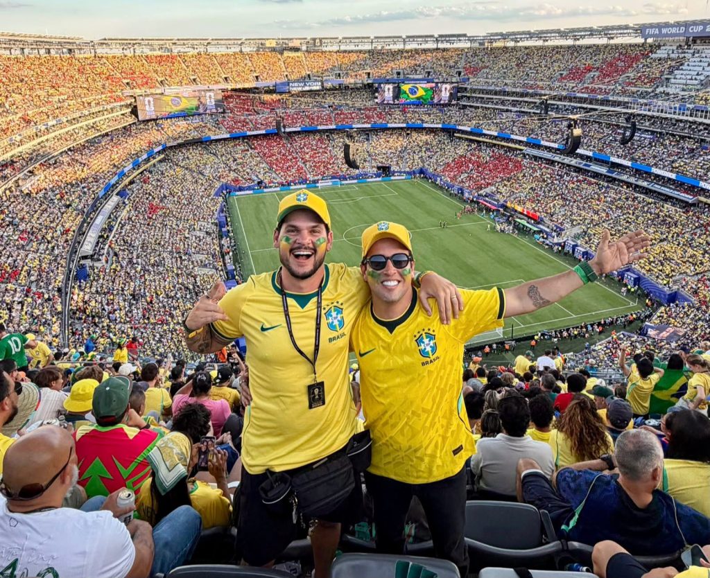 Sergipanos vivem emoção da estreia do Brasil na Copa direto das arquibancadas