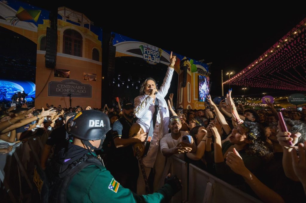 Calcinha Preta reúne mais de 23 mil pessoas em Aracaju e protagoniza um dos maiores shows do São João 2026