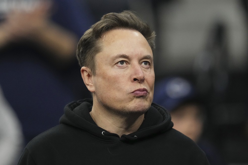 SpaceX na bolsa catapulta Musk ao posto de primeiro trilionário da história
