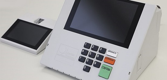 TSE abre consulta pública para definir urna eletrônica de 2028
