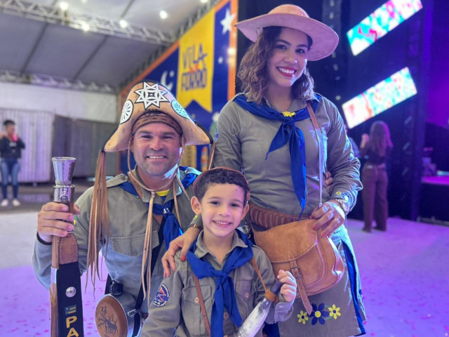 Vila do Forró celebra cultura popular com artistas de diferentes gerações