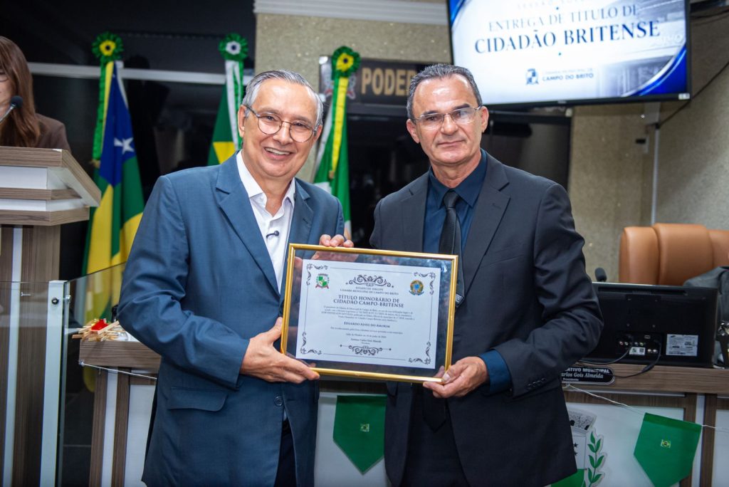Eduardo Amorim recebe Título Honorário Cidadão Campo-britense