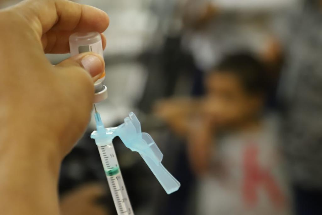 Aracaju oferece vacina Pneumo 20 para proteção contra pneumonia e meningite