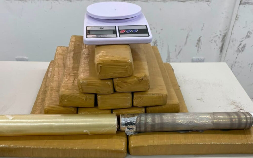 Homem preso com 15 quilos de drogas em Nossa Senhora do Socorro