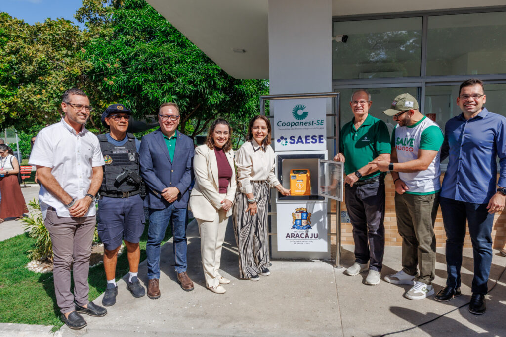 Prefeita entrega desfibriladores no Parque da Sementeira e reforça prevenção à saúde