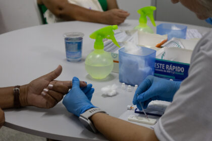 Prefeitura de Aracaju intensifica campanha Julho Amarelo contra hepatites virais