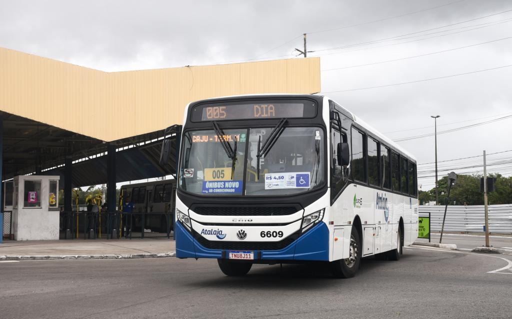 SMTT altera itinerários de ônibus em Aracaju neste sábado por corrida