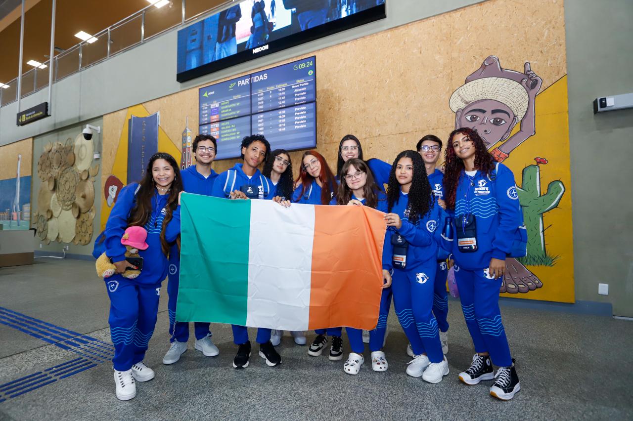 Sergipe no Mundo: nova turma de estudantes embarca para Inglaterra, Irlanda e Espanha