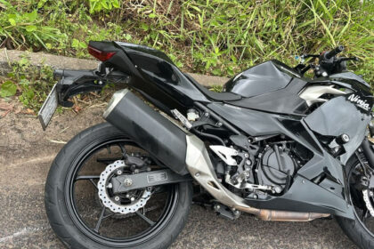 Colisão entre moto e bicicleta elétrica em Salgado resulta em morte e ferido