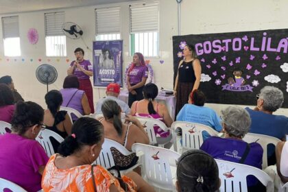Cras Risoleta Neves realiza palestra do Agosto Lilás para 45 idosas