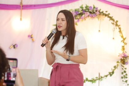 Danielle Garcia participa de encontro alusivo ao Agosto Lilás e destaca corrente de apoio às mulheres