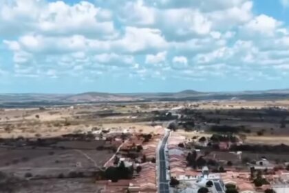 Porto da Folha inaugura pavimentação das SE-200 e SE-315 e agiliza tráfego