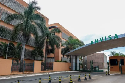 Anvisa manda apreender medicamento falsificado para câncer de mama