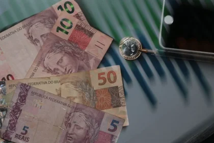 Ata do Copom atribui corte da Selic à desaceleração da economia