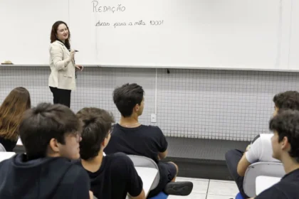 Cartilha reúne orientações para a redação do Enem 2026