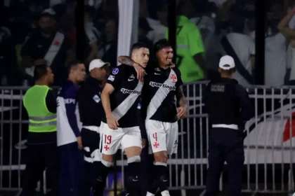 Vasco mantém possibilidade de final brasileira na Copa Sul-Americana