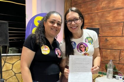 Delegada Danielle Garcia assume compromissos com o setor cultural em Socorro
