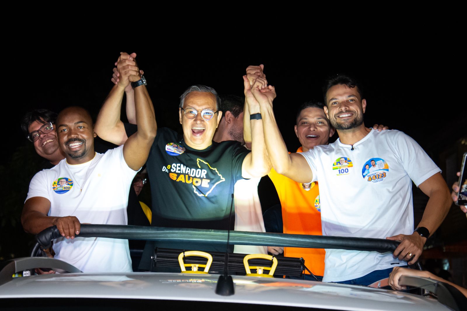 Eduardo Amorim reúne vereadores de Aracaju em caravana no bairro Olaria