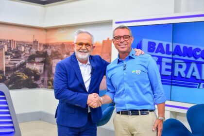 Fábio Mitidieri lista avanços da educação em entrevista à TV Atalaia