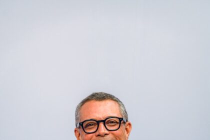 Fábio Mitidieri lista avanços da educação e do turismo em entrevista à TV Sergipe