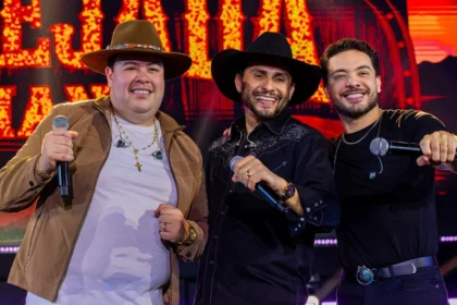 Mano Walter estreia clipe com Wesley Safadão e Rey Vaqueiro