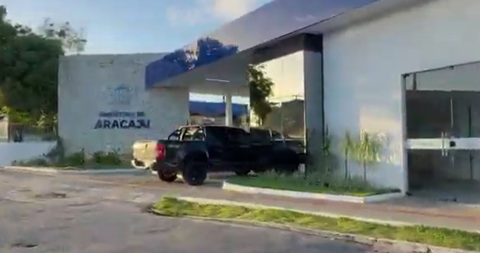 Polícia cumpre 5 mandados por suspeita de fraudes em Aracaju e Salgado
